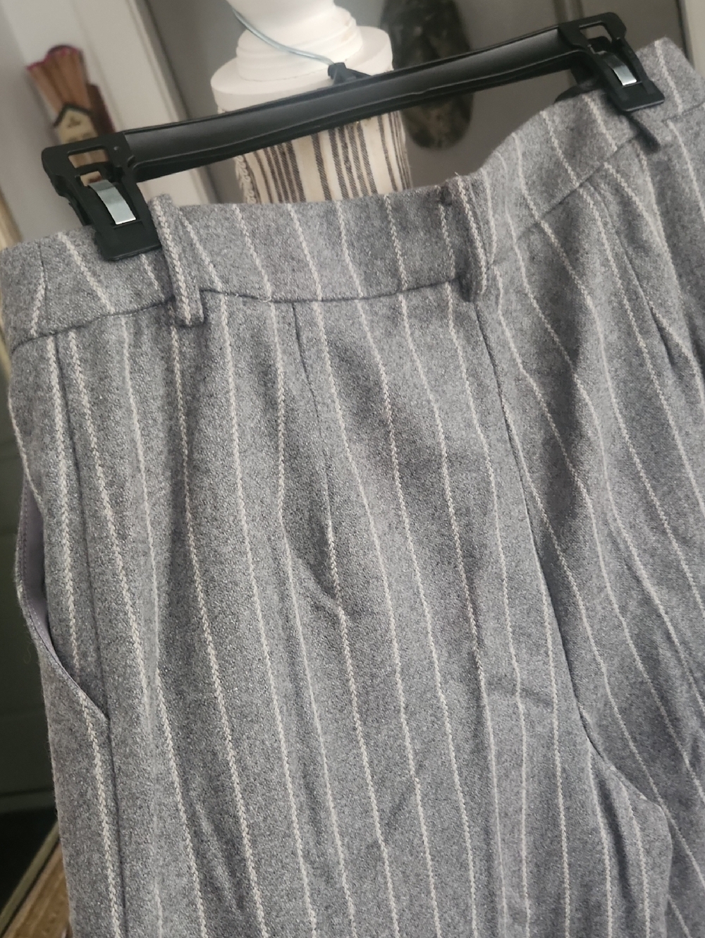 Commense Wool-Blend Pinstripe Tweed Pants Gray - Picture 7 of 9